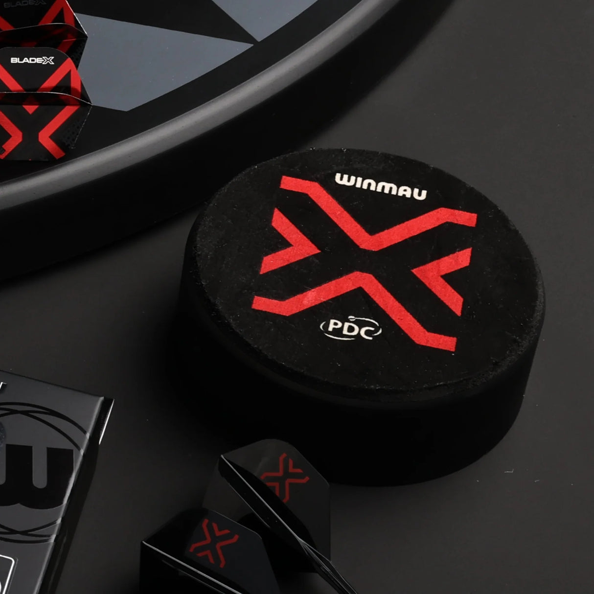 Blade X - Dart Dock